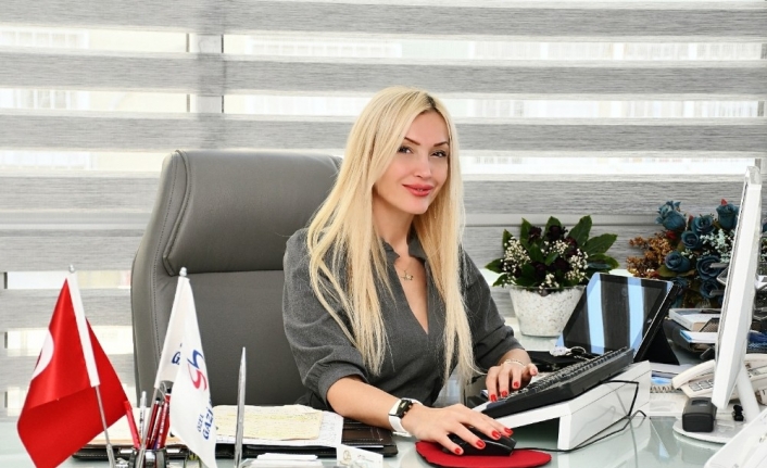  Saç Sorunları Ve Ekim Birimi Direktörü Yasemin Gülgör, Saç