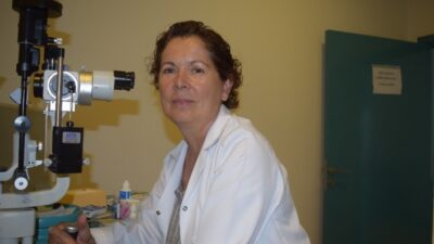 İyi beslenmenin sağlıklı gözler açısından çok önemli olduğunu belirten uzmanlar,