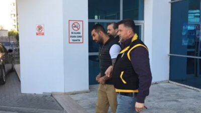 Bursa'da Cadde Üzerinde Tartıştığı Genci Tabancayla 3 Yerinden Yaralayan Şüpheli,