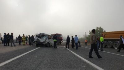  Bursa'nın Orhaneli İlçesinde Yoğun Sis Yüzünden Meydana Gelen Kazada