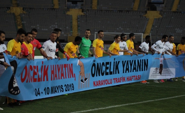 Spor Toto 1. Lig’in 32. haftasında Altay sahasında Eskişehirspor’u 2-1