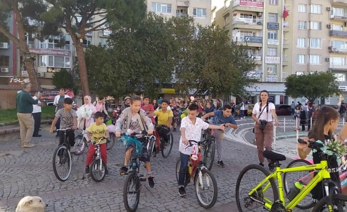  Süslü Kadınlar