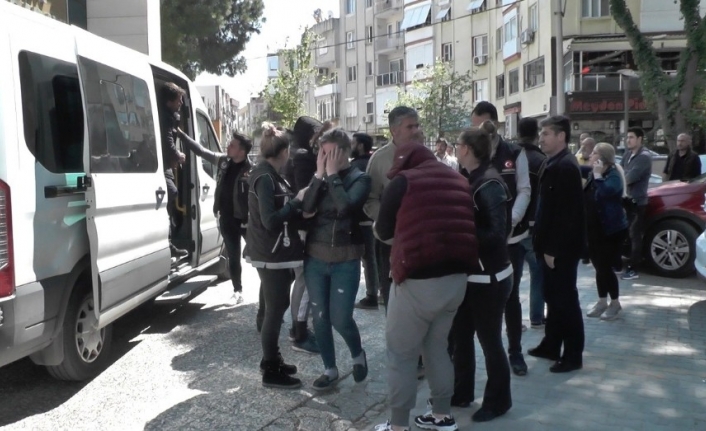 Uluslararası sularda emniyet, jandarma ve sahil güvenlik ekiplerinin bir gemiye