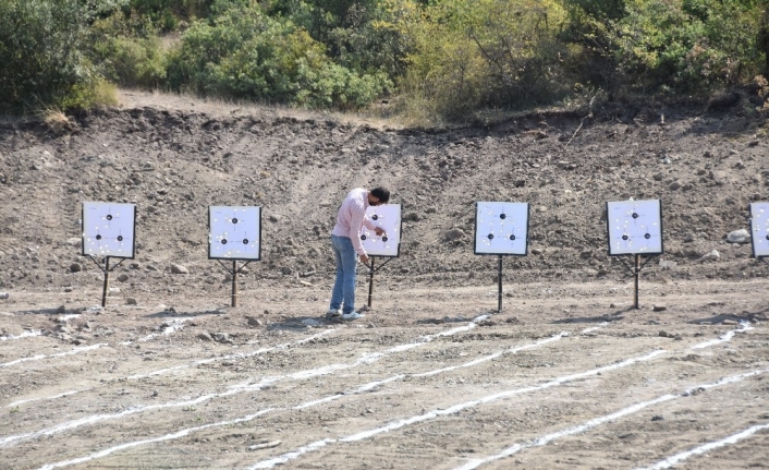  Balıkesir’in Sındırgı İlçesinde 21. Uluslararası Sındırgı Yağcıbedir Halı, Kültür