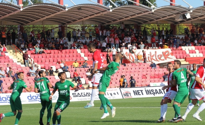 Tff. 1 Lig’in 6. Hafta Müsabakasında Balıkesirspor İle Giresunspor Karşılaştı