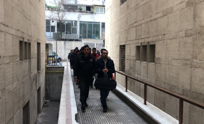  Bursa Merkezli 23 İlde Yapılan Dev Fetö Operasyonunda Tsk