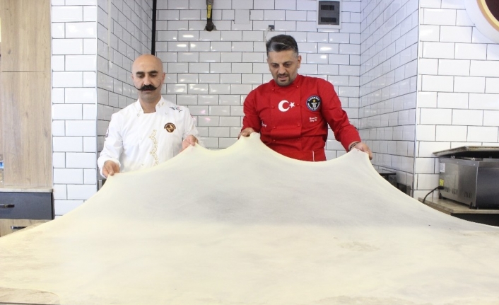  Bursalı Börekçi, Türkiye’ye S 400 Savunma Sistemlerini Satan Putin’e