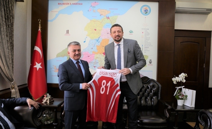 Basketbol Federasyonu Başkanı ve Cumhurbaşkanı Başdanışmanı Hidayet Türkoğlu Balıkesir Valisi
