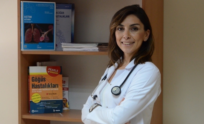  Göğüs Hastalıkları Uzmanı Dr. Merda Erdemir Işik Ve Arkadaşlarının