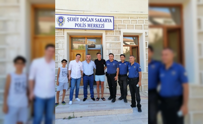  Alaçatı Şehit Doğan Sakarya Polis Merkezi, Tatillerini Alaçatı'da Geçiren