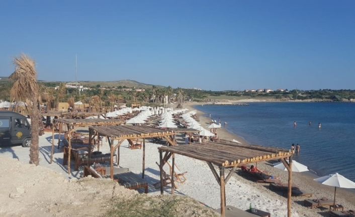  İzmir'in Çeşme İlçesindeki Çatalazmak Koyu'nda Kıyıdaki Yapıların Tahliyesine Karar