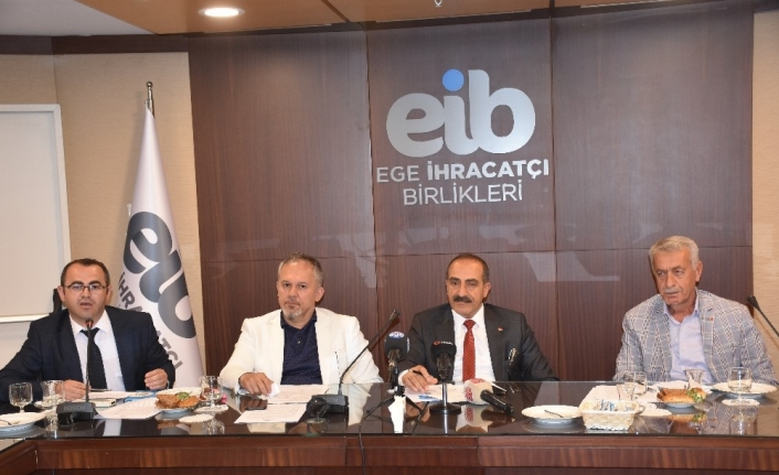 Yaş meyve sebze ihracatçılarına hava kargoyu keşfettiren, Türk kiraz ve
