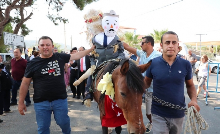  İzmir Urla’da ‘barbaros Köyü Oyuk Festivali’nin Simgesi Olan Bostan