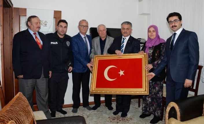 Balıkesir Valsii Ersin Yazıcı, Manyas’ta çeşitli inceleme ve ziyaretler sonrası