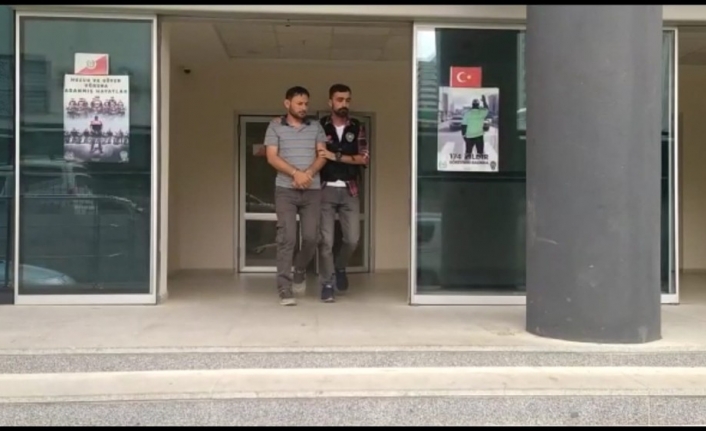  Bursa Narkotik Polisi Kent Genelinde Uyuşturucu Ticareti Yaptığı Yönünde