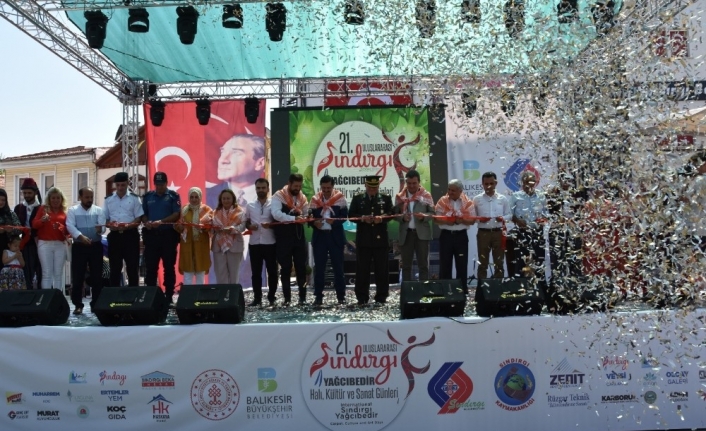  Balıkesir’in Sındırgı İlçesinde 21. Uluslararası Sındırgı Yağcıbedir Halı, Kültür