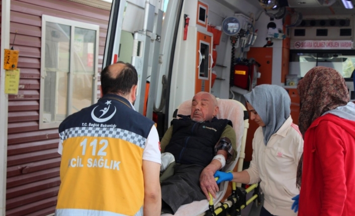 Bursa’nın İnegöl İlçesinde meydana gelen kazada 83 yaşındaki yaşlı adam