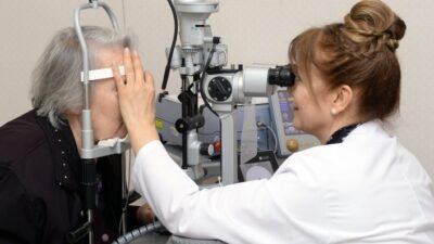 Uzmanlar, Yaz Aylarında Tercih Edilen Gözlüklerin Ve Lenslerin Ultraviyole Emici