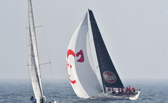  Tayk-eker Olympos Regatta, Nefes Kesen Tirilye-moda Etabı İle Sona