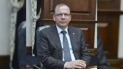  Bursa Ticaret Borsası (btb) Yönetim Kurulu Başkanı Ve Türkiye