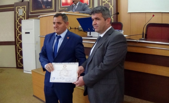 Bursa’da 31 Mart seçimlerinde muhtar seçilen Coşkun Yıldız, görevinin ilk