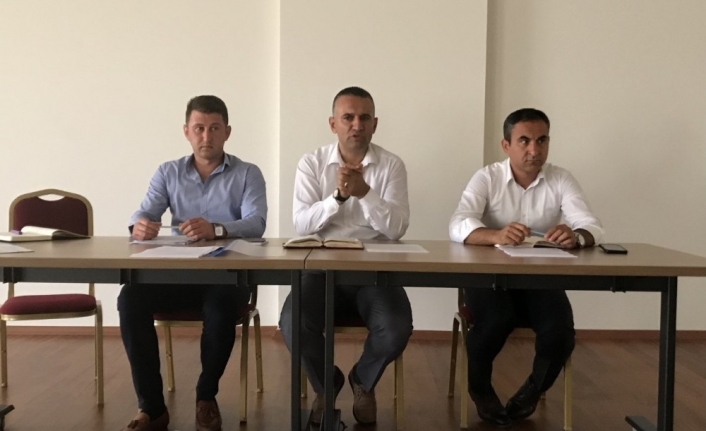  Yenice'de Okul Müdürleri Toplantı Yaptı