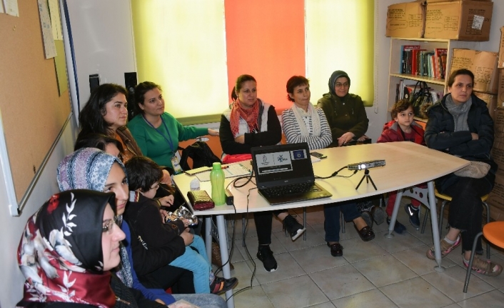  Potansiyel Üstün Yetenekliler Derneği (püyed) Yönetim Kurulu Başkanı Cansu