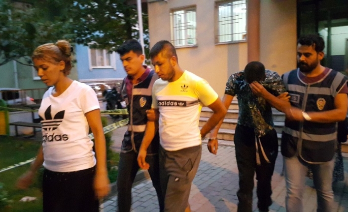  Bursa'da Uyuşturucu Yüzünden Yıllardır Husumetli Oldukları İddia Edilen Adamın