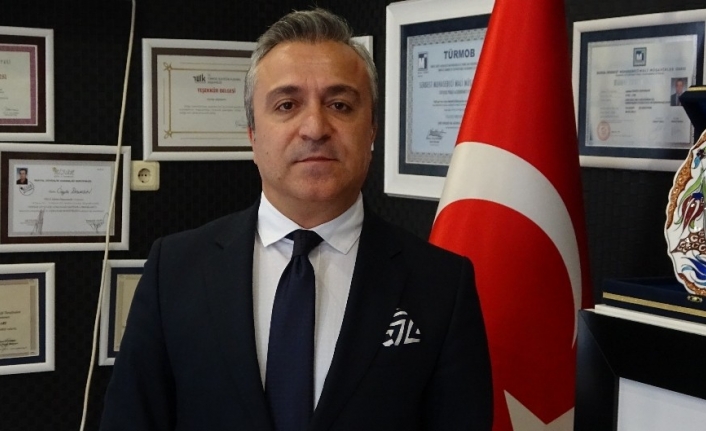  Özgür Erdursun