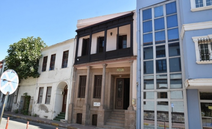 Balıkesir’in Edremit İlçesinin Köklü Ailelerinden Akpınar Ailesine Ait Tarihi Ev
