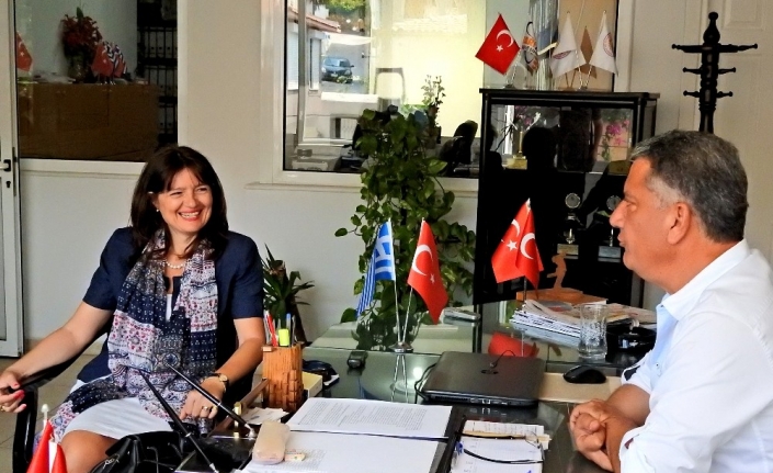  Yunanistan İzmir Başkonsolosu Argyro Papoulia, Çeşme Esnaf Ve Sanatkarlar