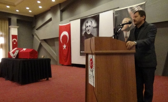 Balıkesir'in Ayvalık İlçesinde Zeytin Toplamak İçin Çiktiği Ağaçtan Düşerek Kaldırıldığı