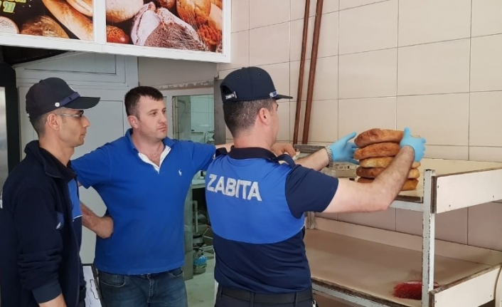 Dursunbey Zabıtası İlçede faaliyet gösteren ekmek fırınlarında denetim gerçekleştirdi. Denetimlerde